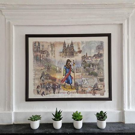 Gite Des Tables - Cathedrale, Coeur Historique, Vue Le Puy-en-Velay Extérieur photo
